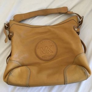 Michael kors spring handbag